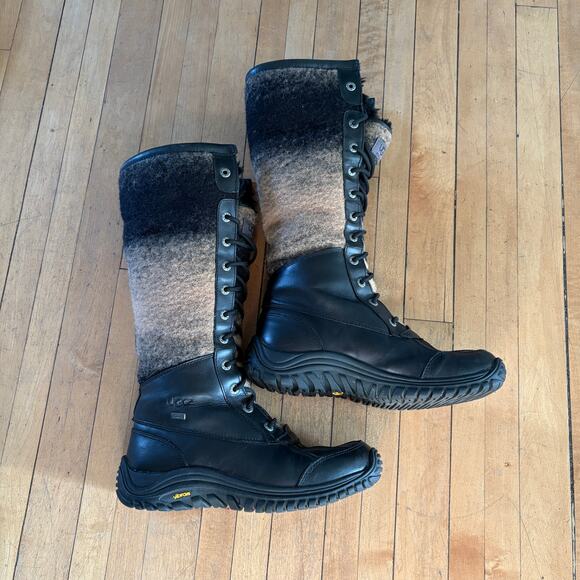 UGG Black and Brown Lace Up Boots - Picture 4 of 8